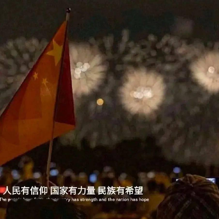 时尚公主做美甲
